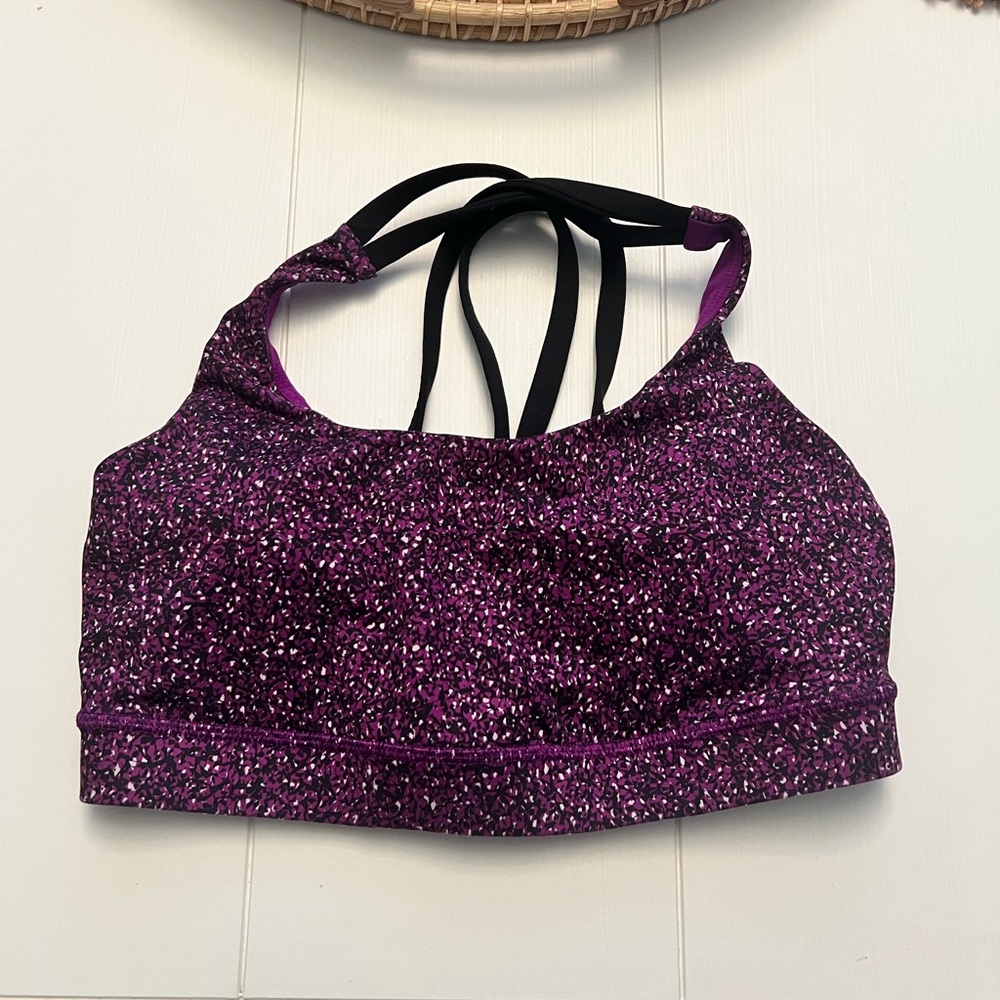 Lululemon Energy Sports Bra, Size 6